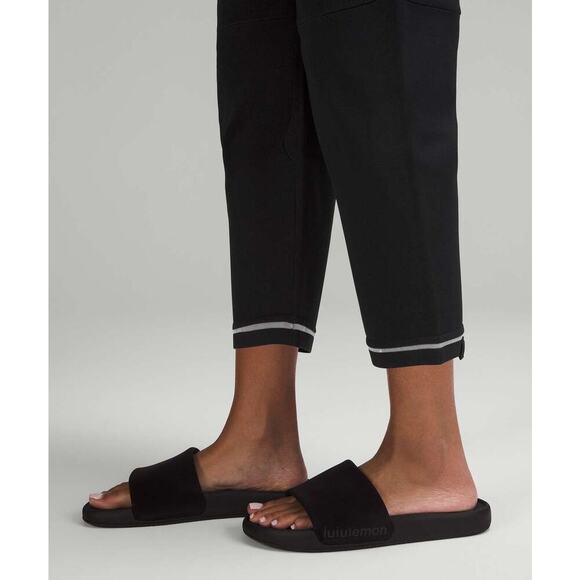 Lululemon 2023 S Relaxed Fit High Rise Knit Cropped Pants 24" Black W6CQWS - Picture 4 of 12